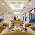Larina & Spa 5*