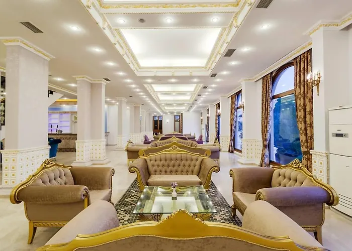 Larina & Spa 5*
