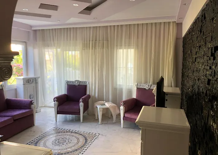Larina & Spa 5*
